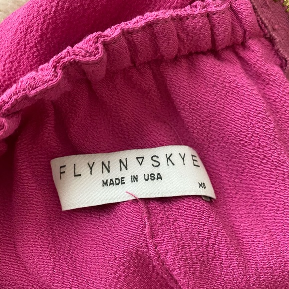 Flynn Skye Fiona crop top and Parker pants - Picture 4 of 6